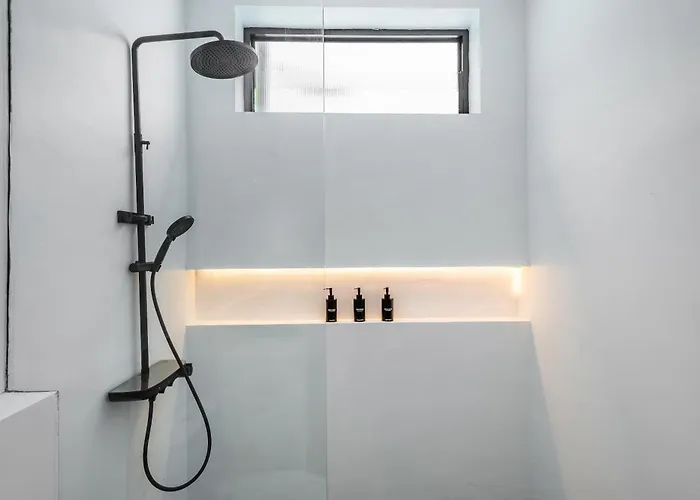 Hotel Boujee Boutique 4*