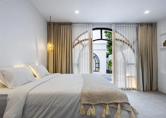 Boujee Boutique Hotel