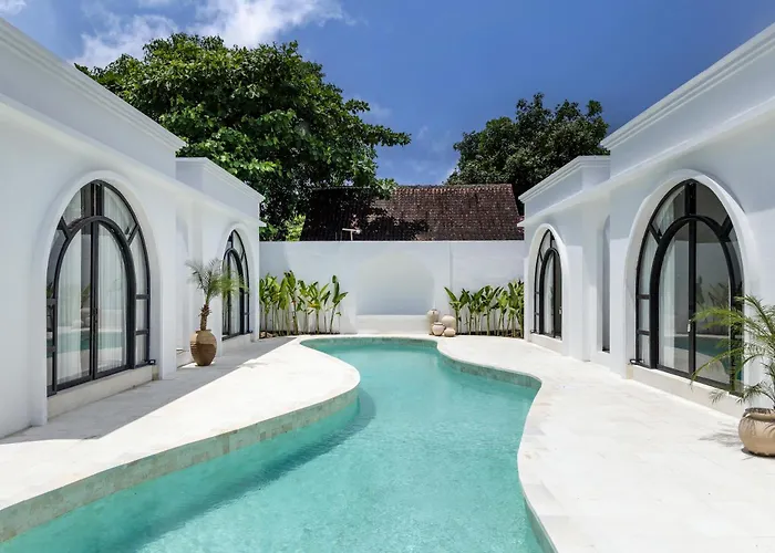 Hotel Boujee Boutique