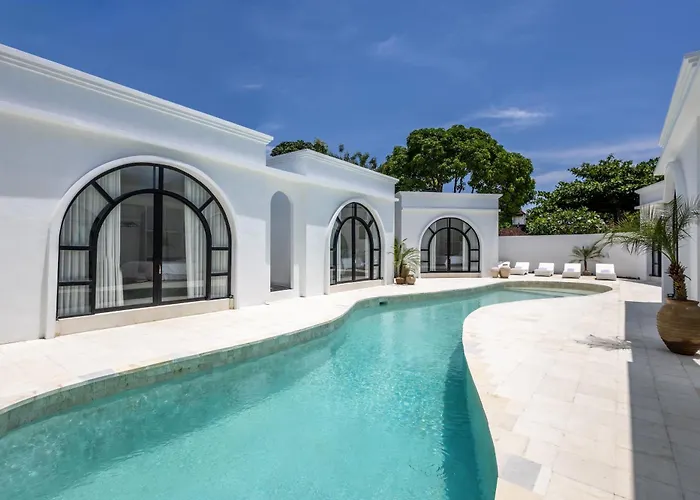 Boujee Boutique Nusa Lembongan