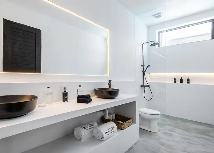 Hotel Boujee Boutique 4*
